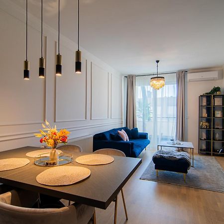 Flexible Selfcheckins 66 - Zagreb - Loggia - 80M2 - New - Luxury - Garage - 2 Bedrooms Exterior foto